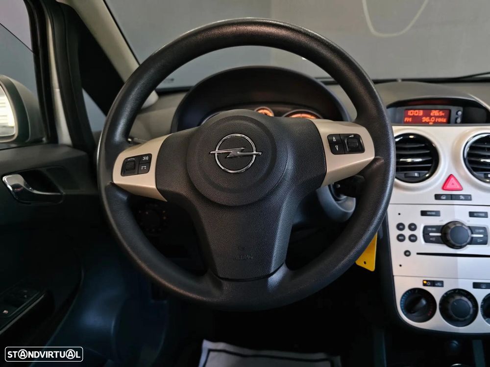 Opel Corsa 1.2 Enjoy - 45