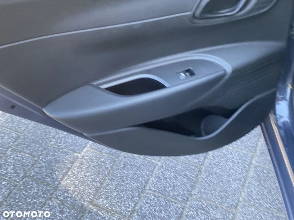 Hyundai i20 1.2 Modern - 17