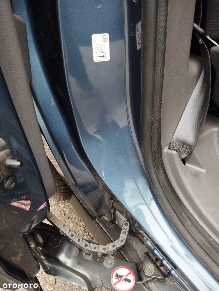 Ford Tourneo Connect Grand - 30