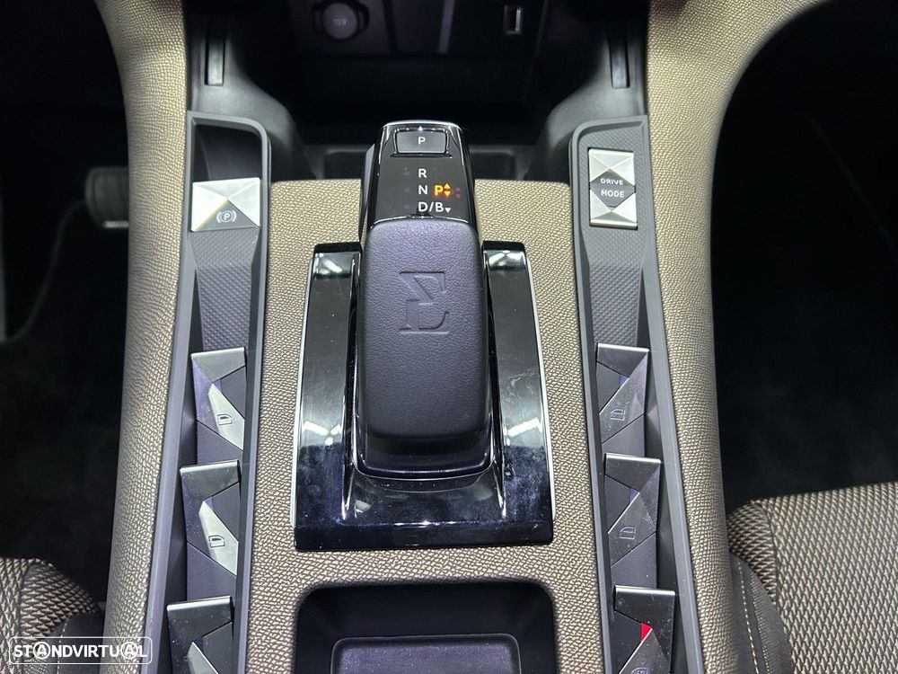 DS DS7 Crossback E-Tense So Chic EAT8 - 18