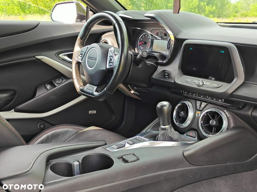 Chevrolet Camaro - 15