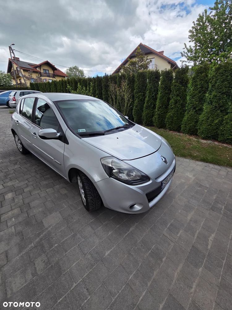 Renault Clio 1.2 16V Life - 1