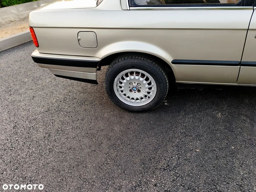 BMW Seria 3 - 7
