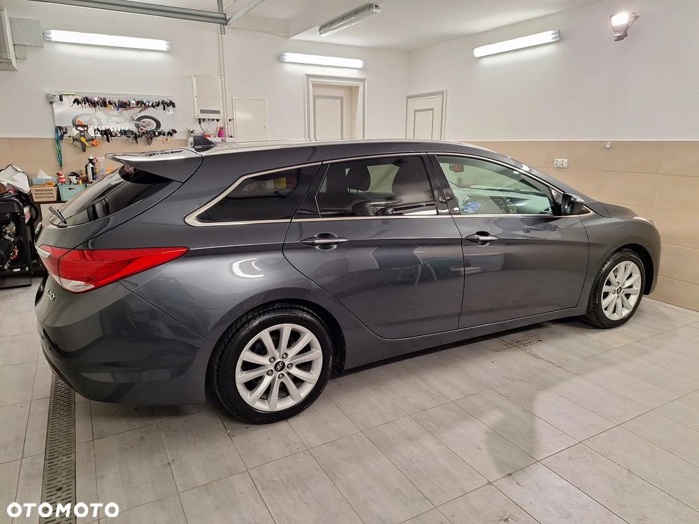 Hyundai i40 i40cw 1.6 Fifa World Cup Edition - 12