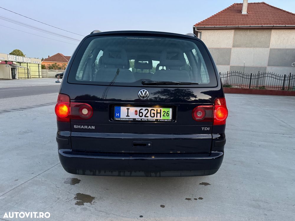 Volkswagen Sharan 1.9 TDI United II - 8
