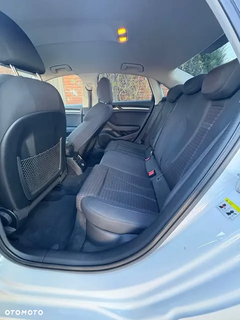 Audi A3 1.6 TDI - 10