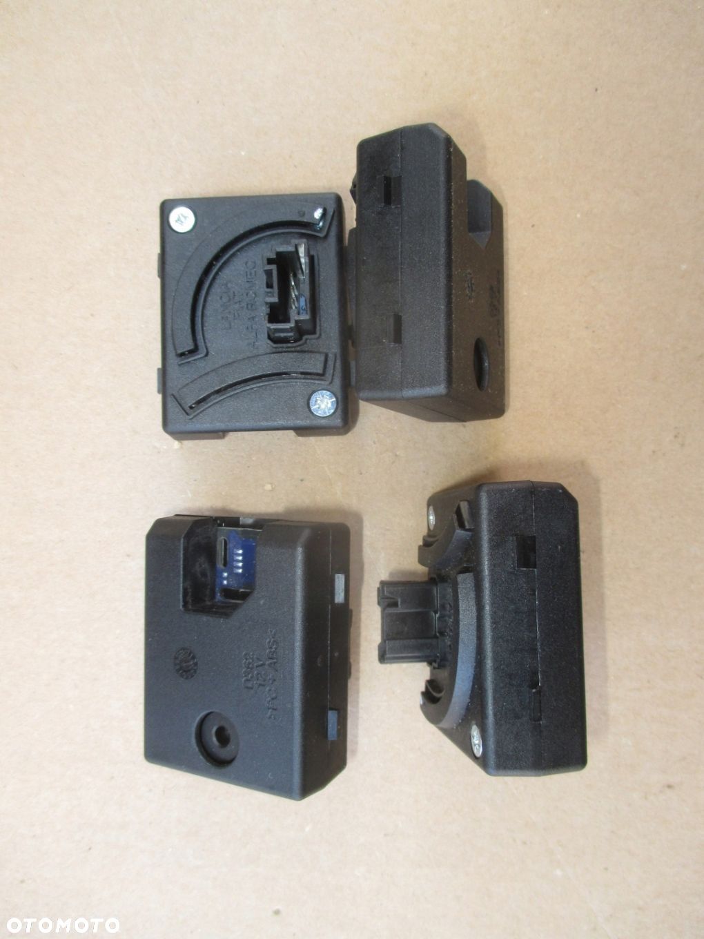 Czujnik sensor szyby zmierzchu deszczu IVECO DAILY - 1