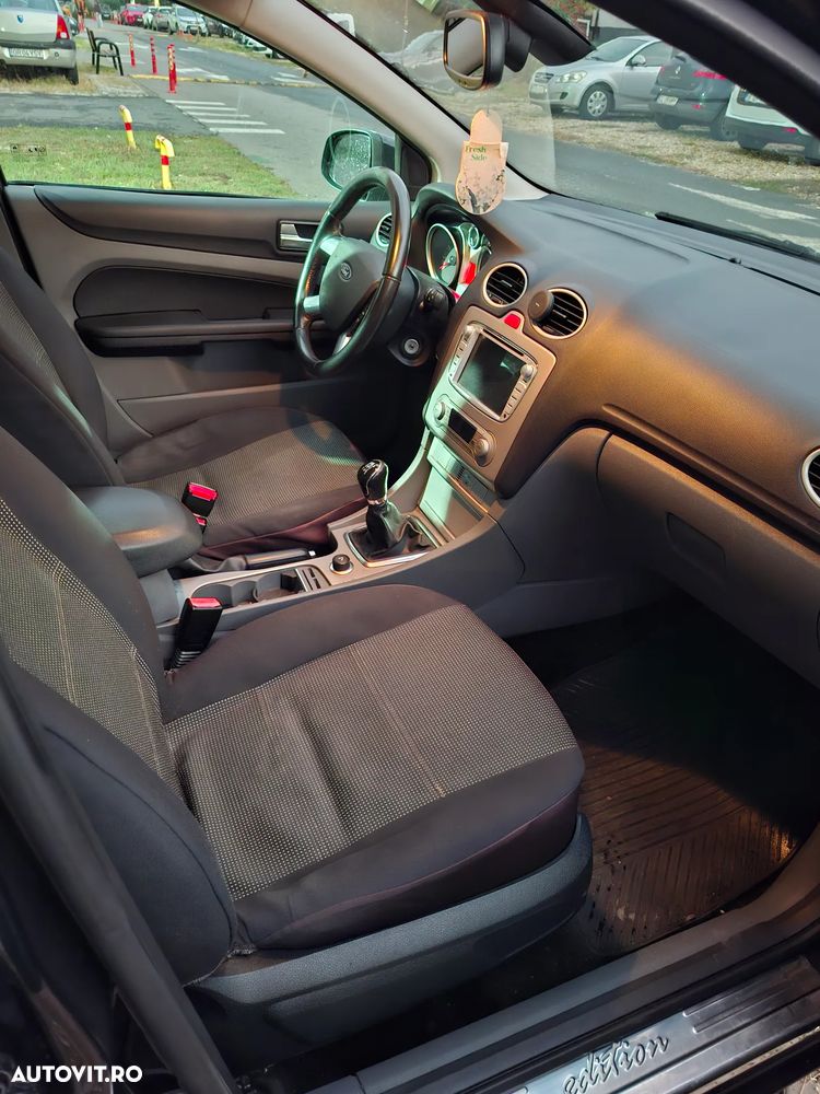 Ford Focus - 3