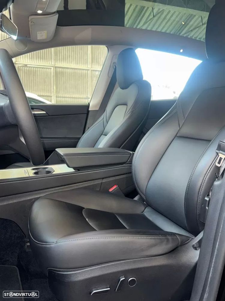Tesla Model Y Standard - 8
