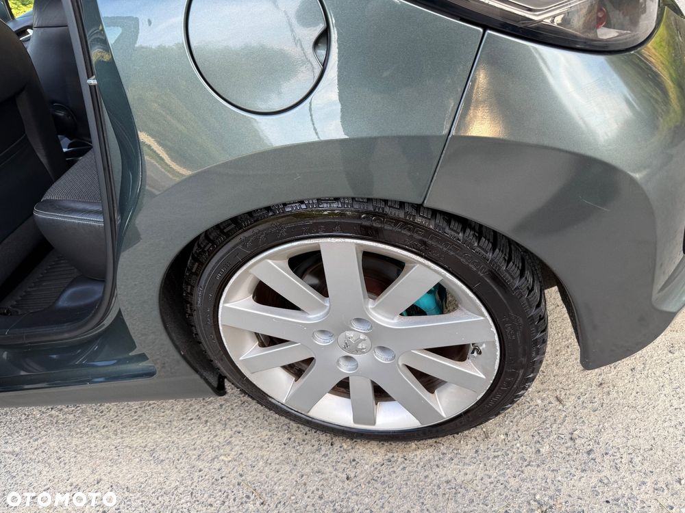 Peugeot 207 1.6 HDi Sporty - 15