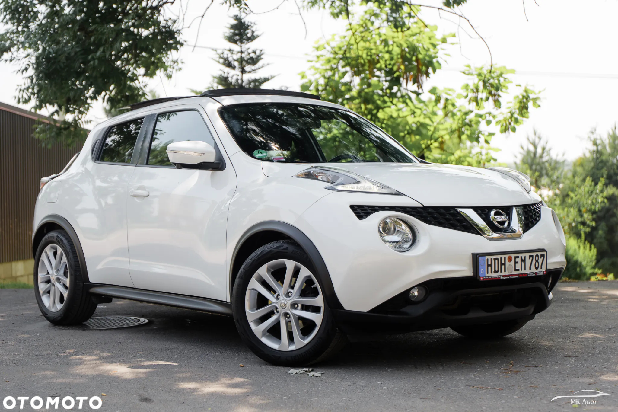 Nissan Juke 1.6 Tekna CVT - 2