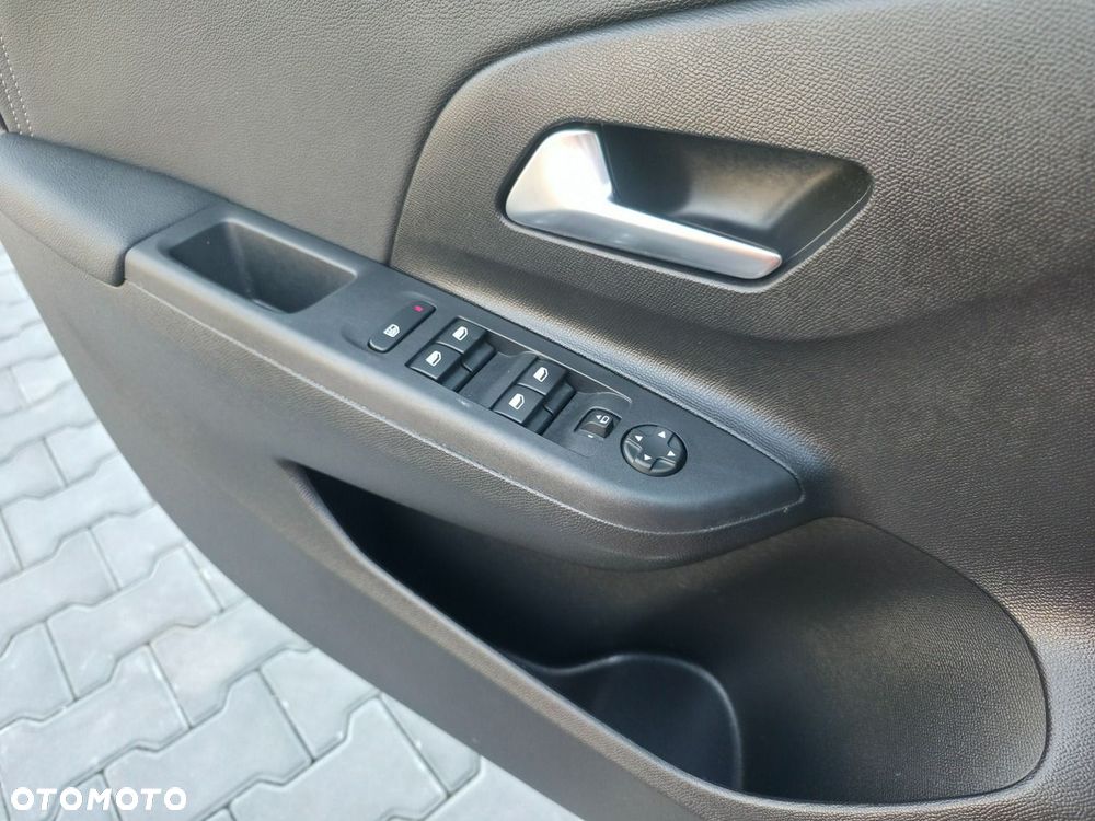 Opel Corsa - 20
