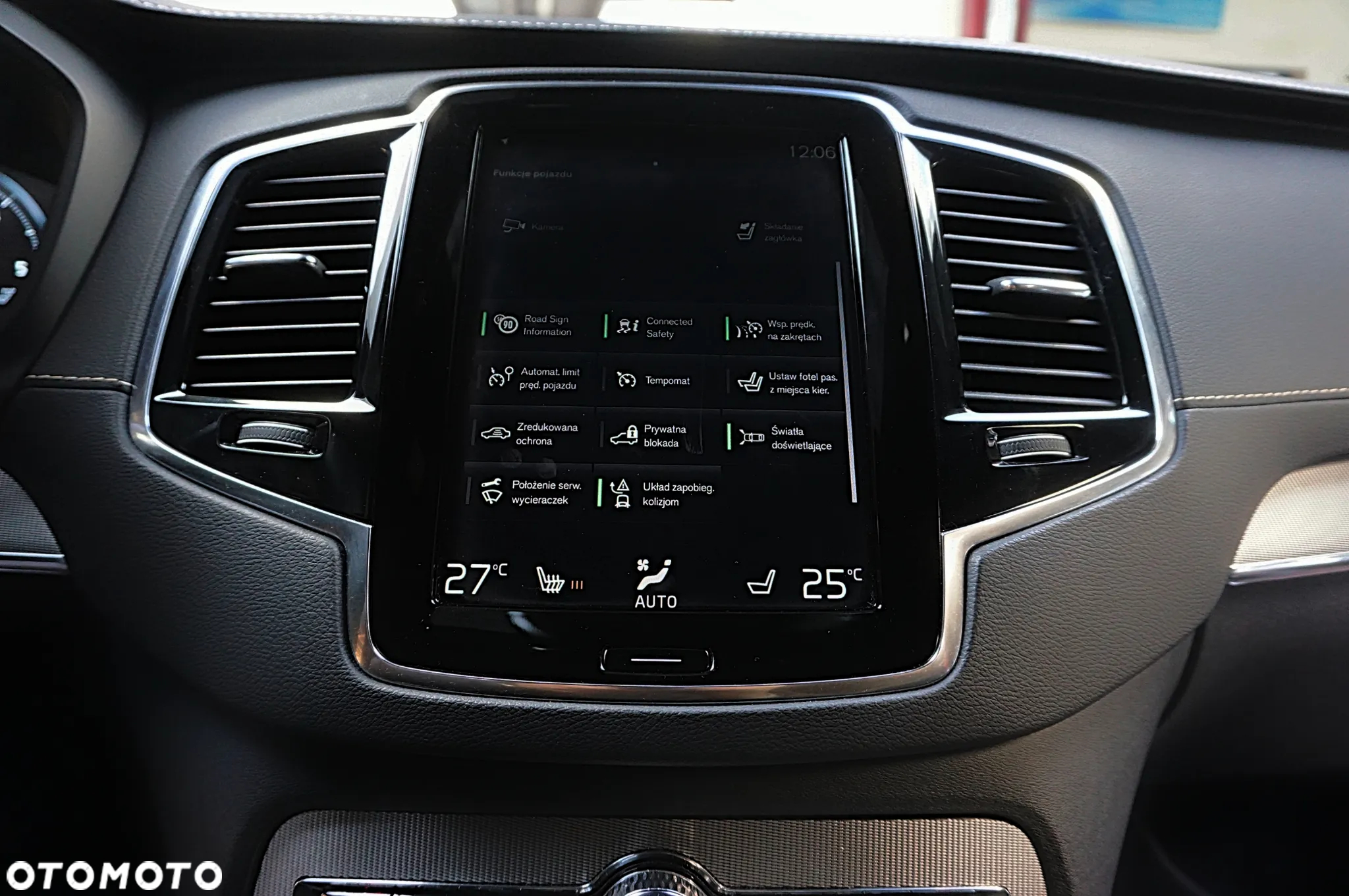 Volvo XC 90 - 24