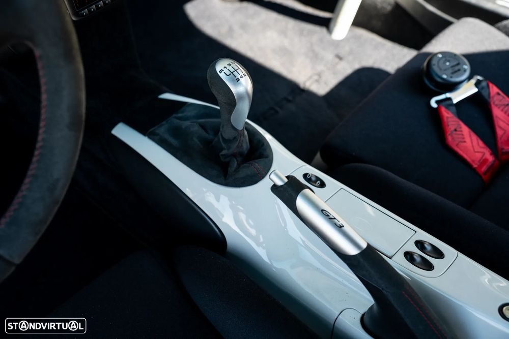 Porsche 911 (996) GT3 RS - 34