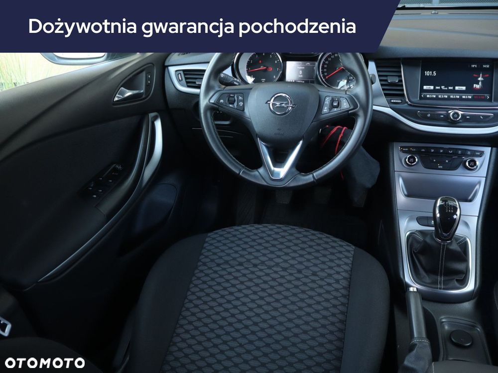 Opel Astra - 9