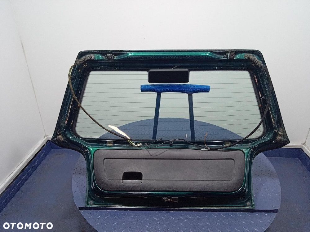 VW GOLF III HB TYLNA KLAPA BAGAŻNIKA TYŁ LC6P - 3