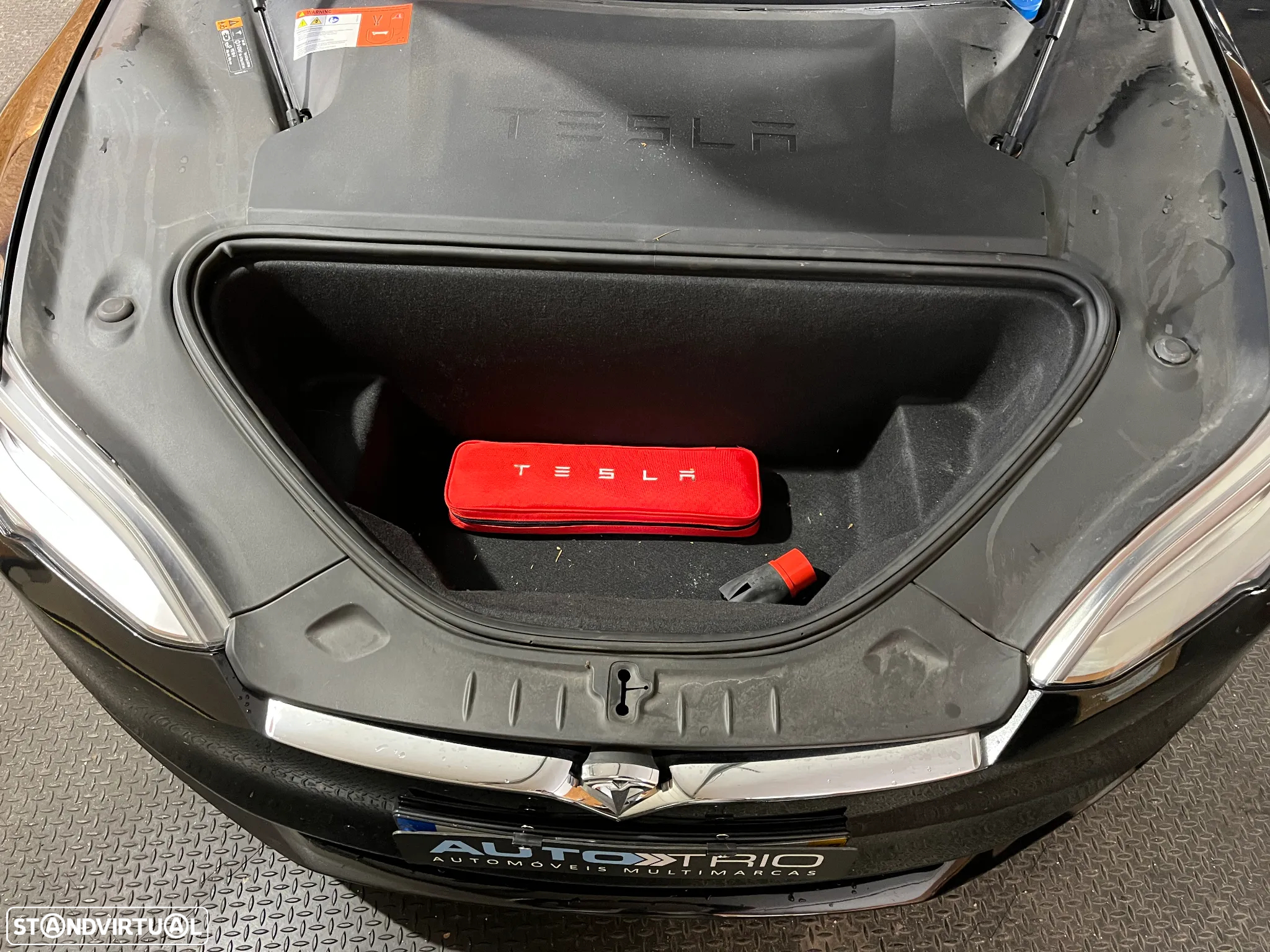 Tesla Model S 75D - 24