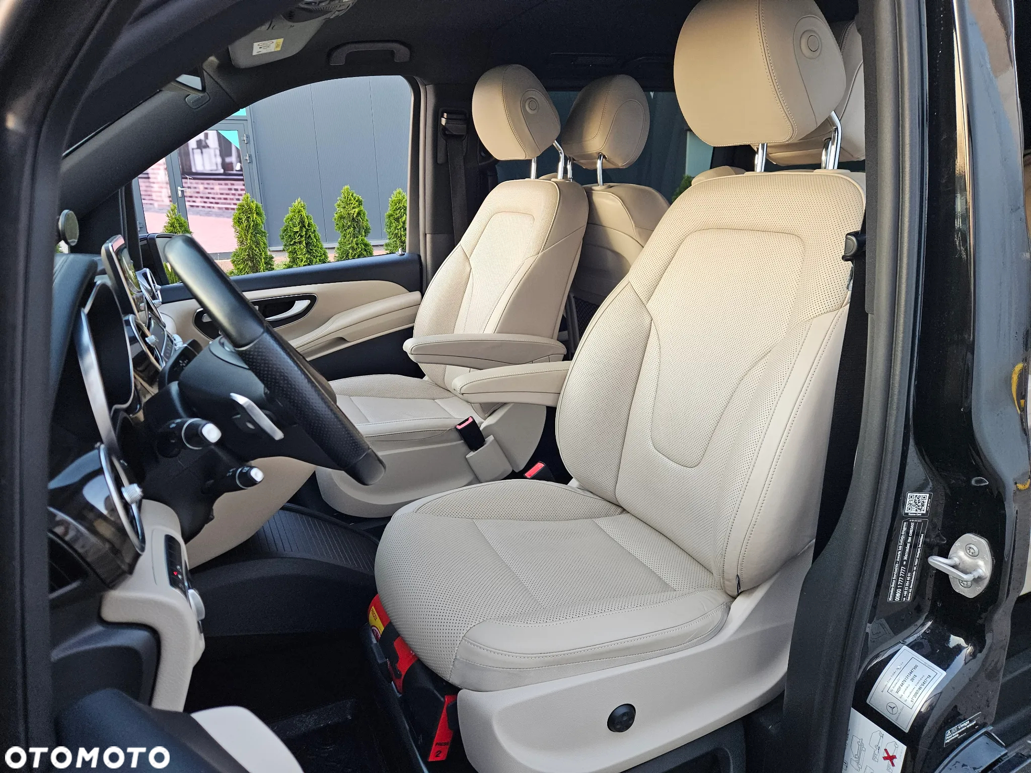 Mercedes-Benz Klasa V 250 d 4-Matic Avantgarde 7G-Tronic (d³ugi) - 29