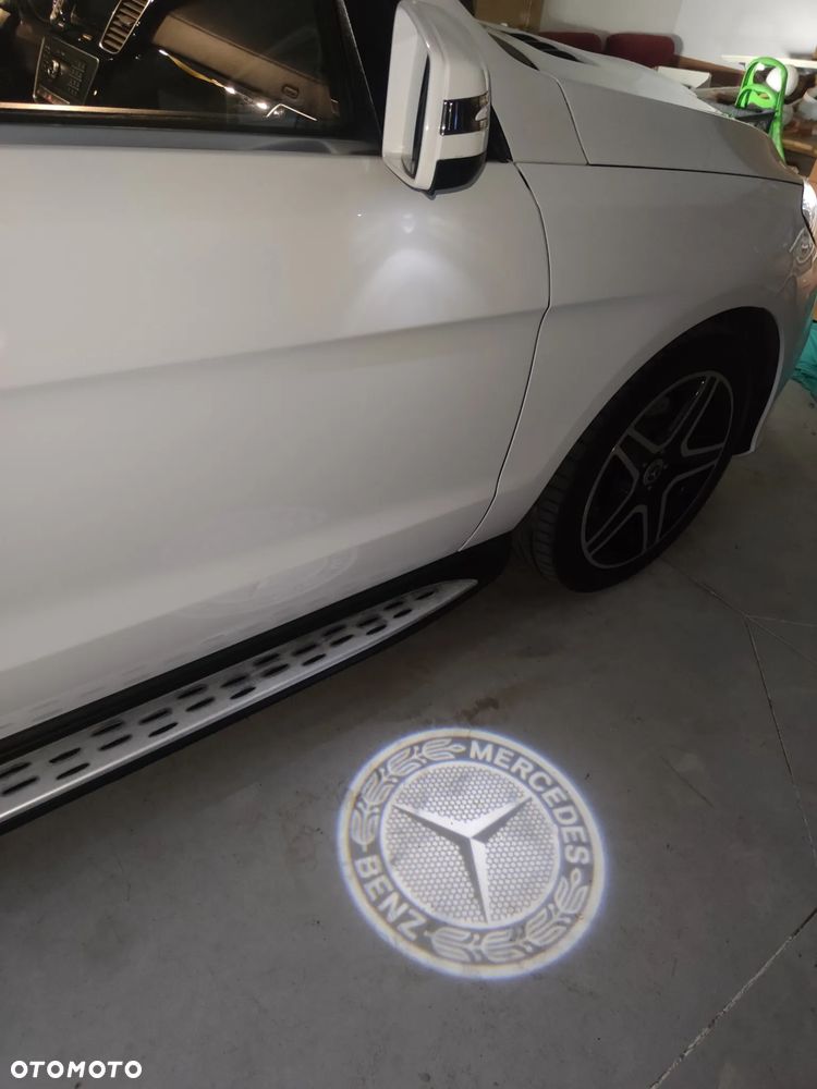 Mercedes-Benz GLE - 23