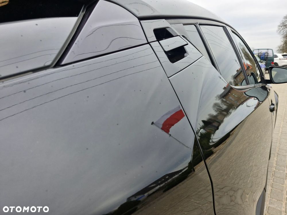 Toyota C-HR 2.0 Hybrid Executive - 18