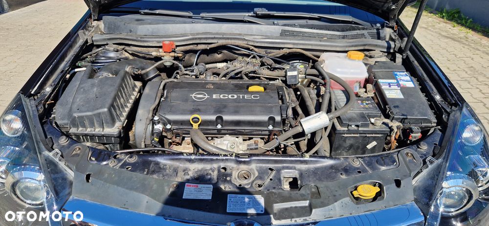 Opel Astra 1.6 Sport - 11