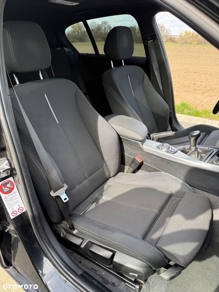 BMW Seria 1 118i Sport Line - 21