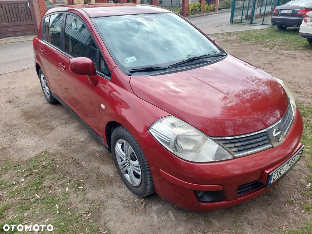 Nissan Tiida 1.6 Acenta - 1