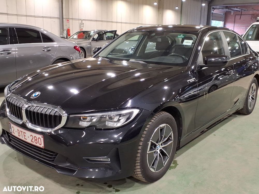 BMW Seria 3 318d Aut. Advantage - 1