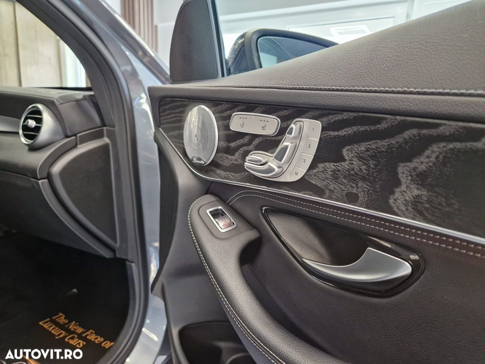 Mercedes-Benz GLC Coupe 300 de 4Matic 9G-TRONIC - 18