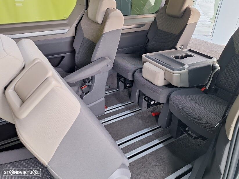 VW Multivan 2.0 TDI Life DSG - 10