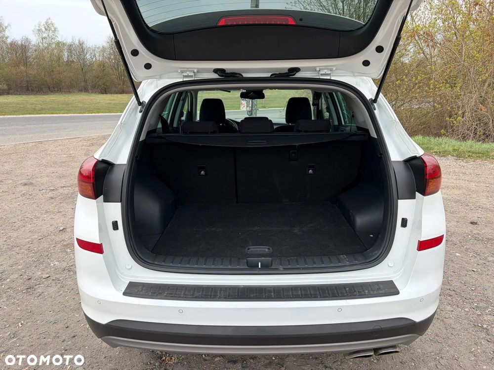 Hyundai Tucson blue 1.6 CRDi 2WD Style - 18