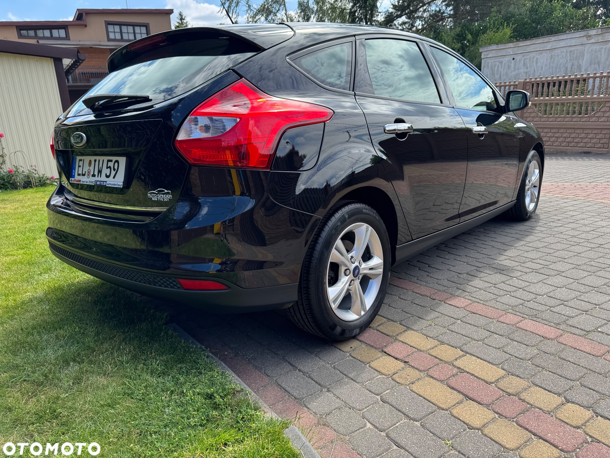 Ford Focus 1.6 Edition - 8