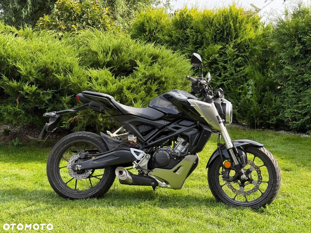 Honda CB - 1