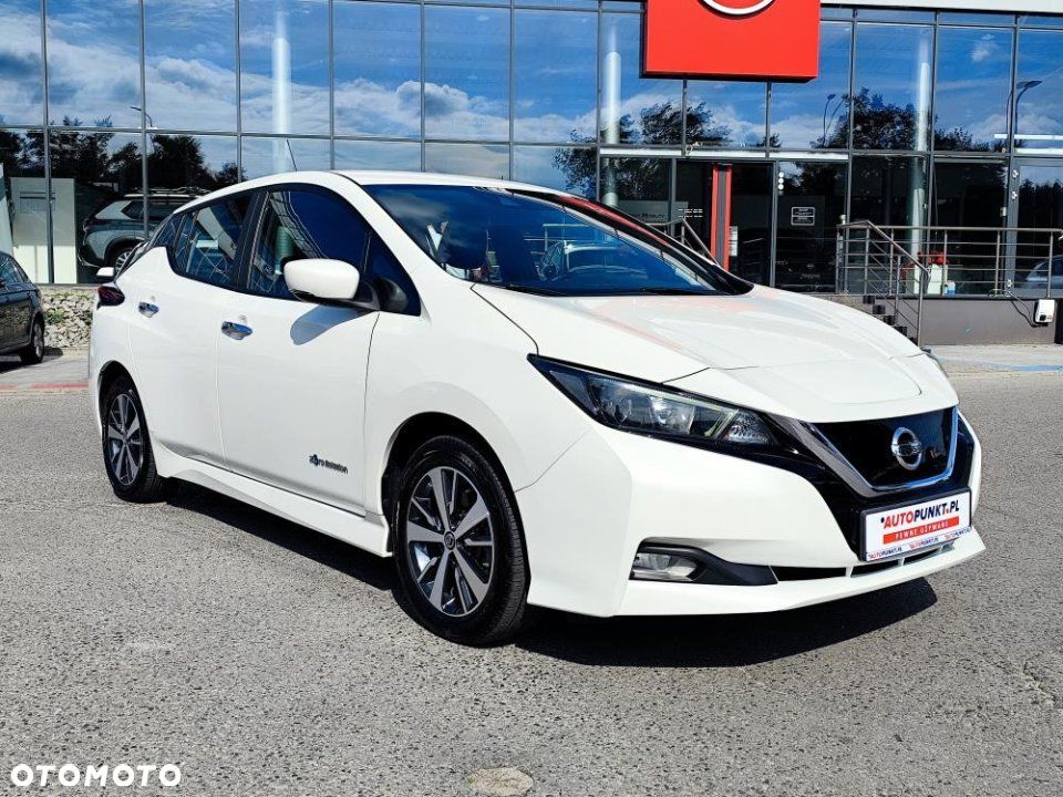 Nissan Leaf - 3
