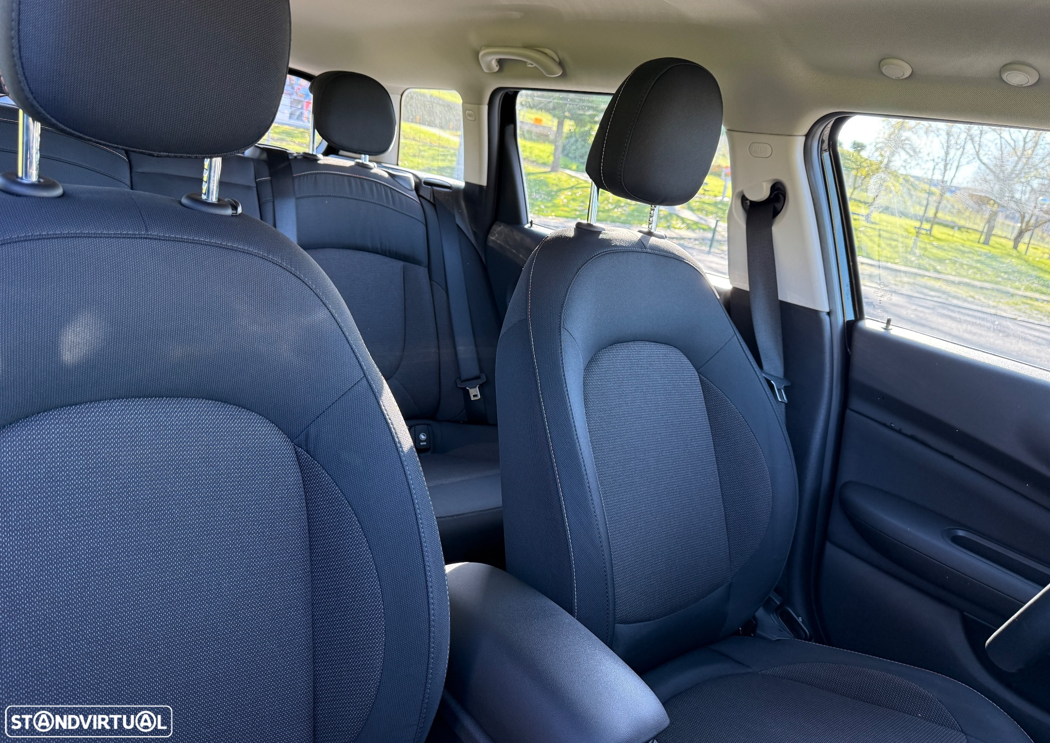 MINI Clubman One D 4Business Plus - 17