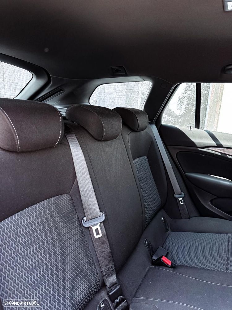 Opel Insignia Sports Tourer 1.5 D Business Edition - 11