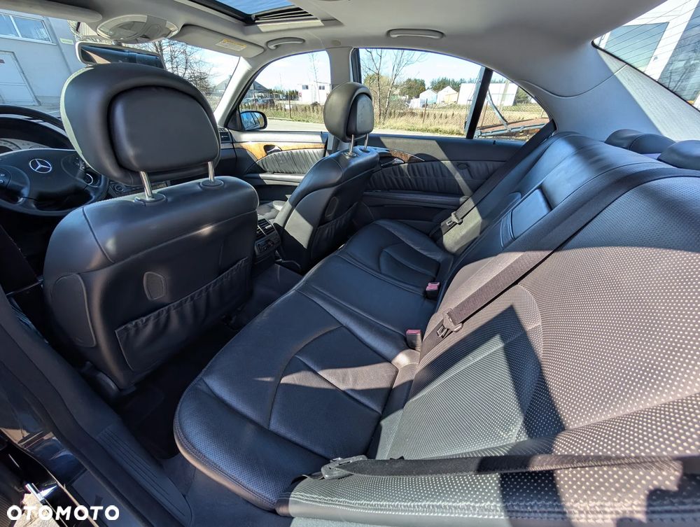 Mercedes-Benz Klasa E 320 CDI Avantgarde - 13