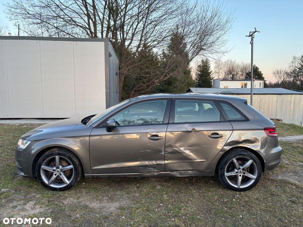Audi A3 Sportback 1.6 TDI Ambition - 5