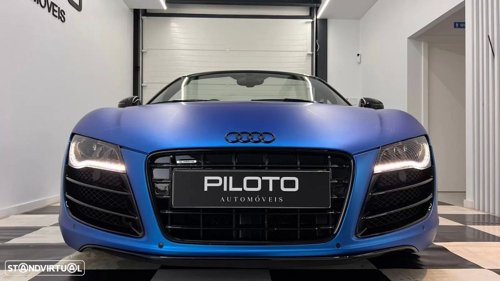 Audi R8 Spyder 5.2 FSi V10 quattro R-tronic - 4