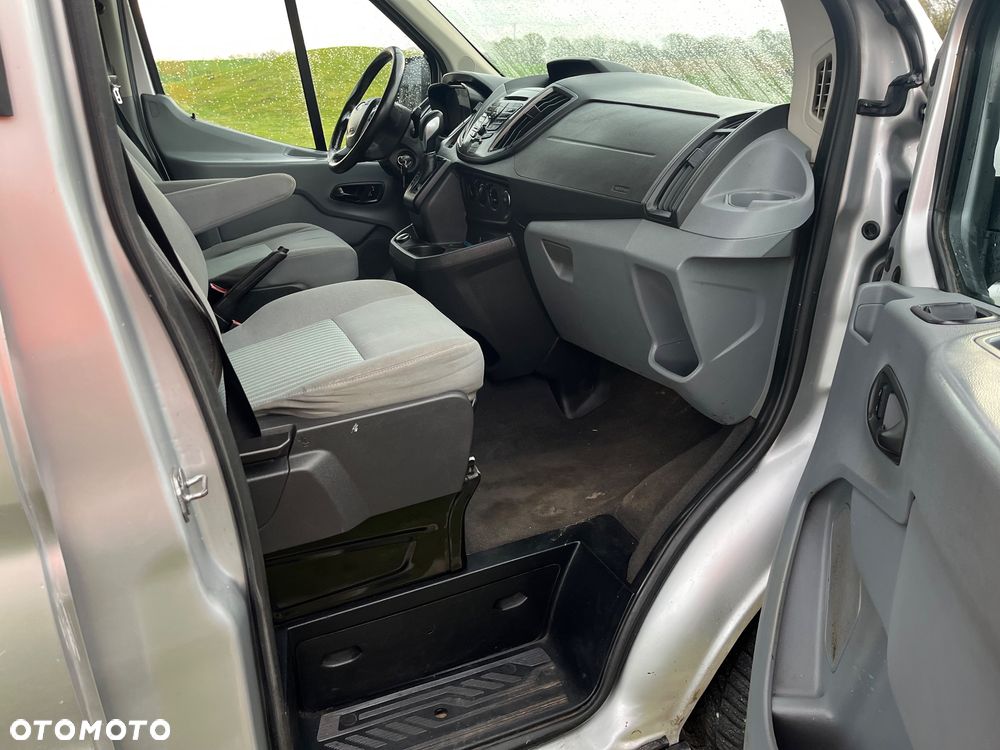 Ford Transit XLT - 18