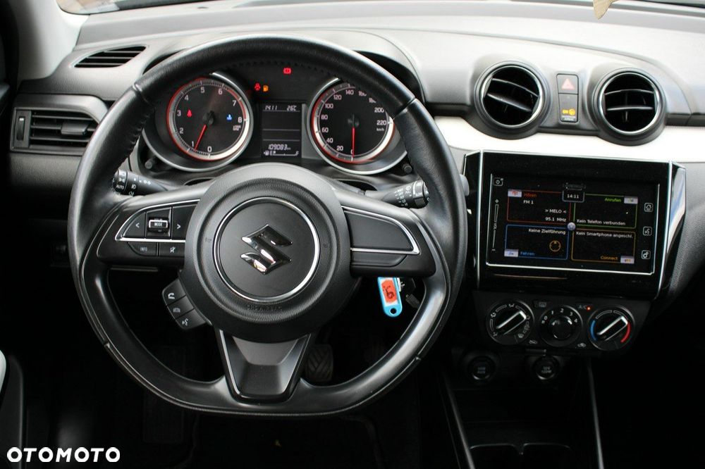 Suzuki Swift 1.2 Premium - 8