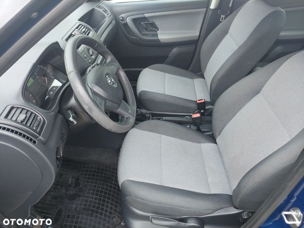Skoda Fabia 1.2 TSI Active Plus - 14