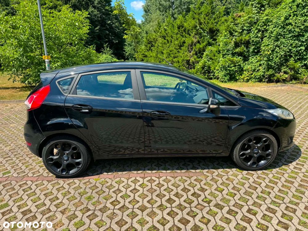 Ford Fiesta 1.5 TDCi Titanium - 4