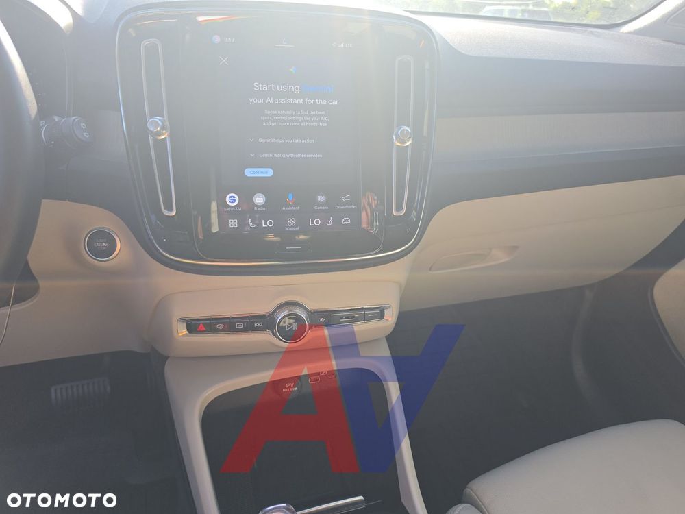 Volvo XC 40 - 13