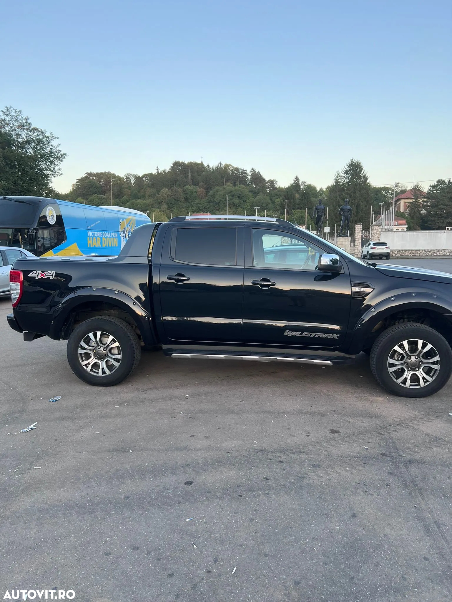 Ford Ranger Pick-Up 3.2 TDCi 4x4 Cabina Dubla WILDTRACK Aut. - 15