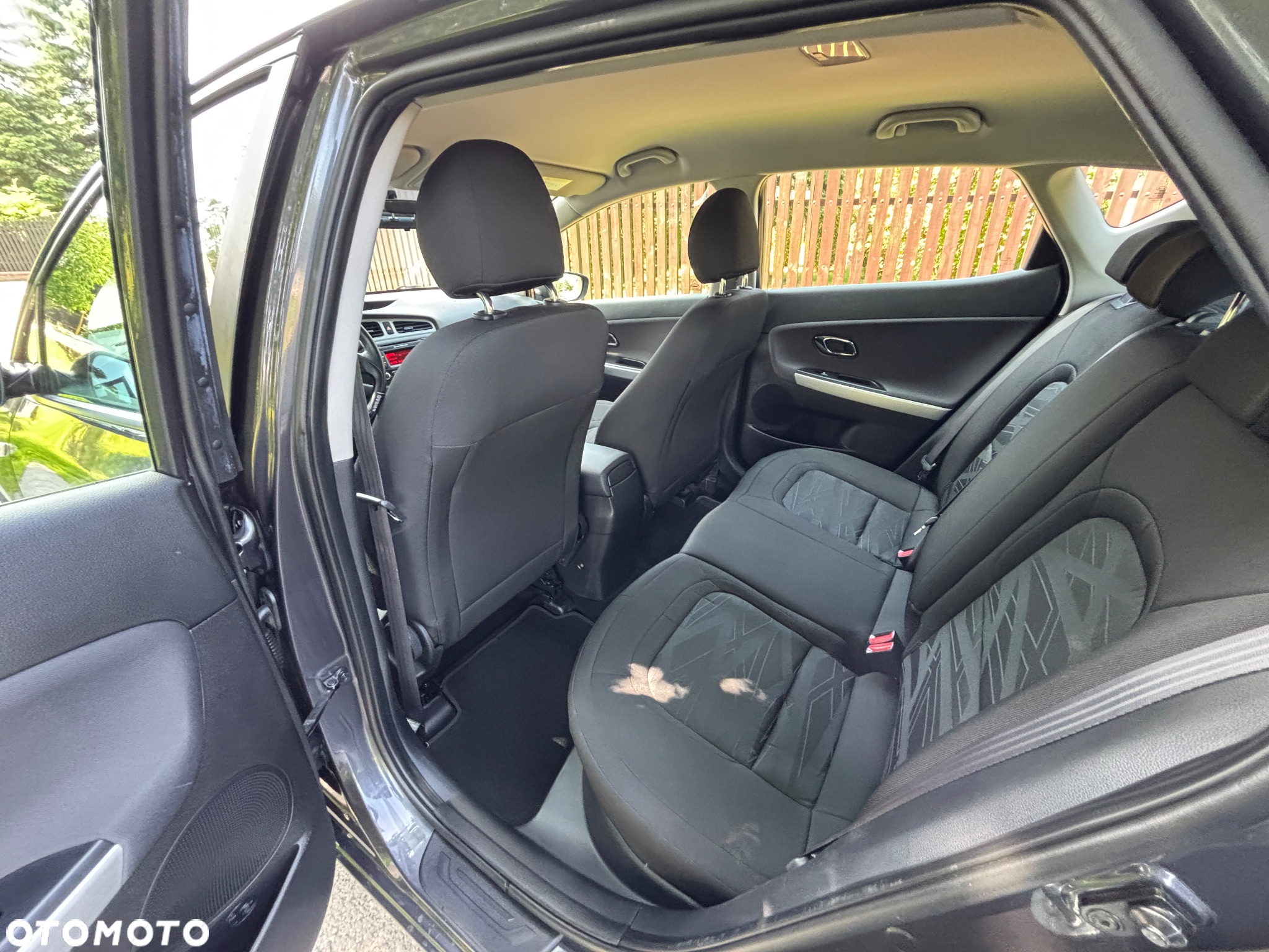 Kia Ceed 1.6 CRDi 128 Dream Team Edition - 17