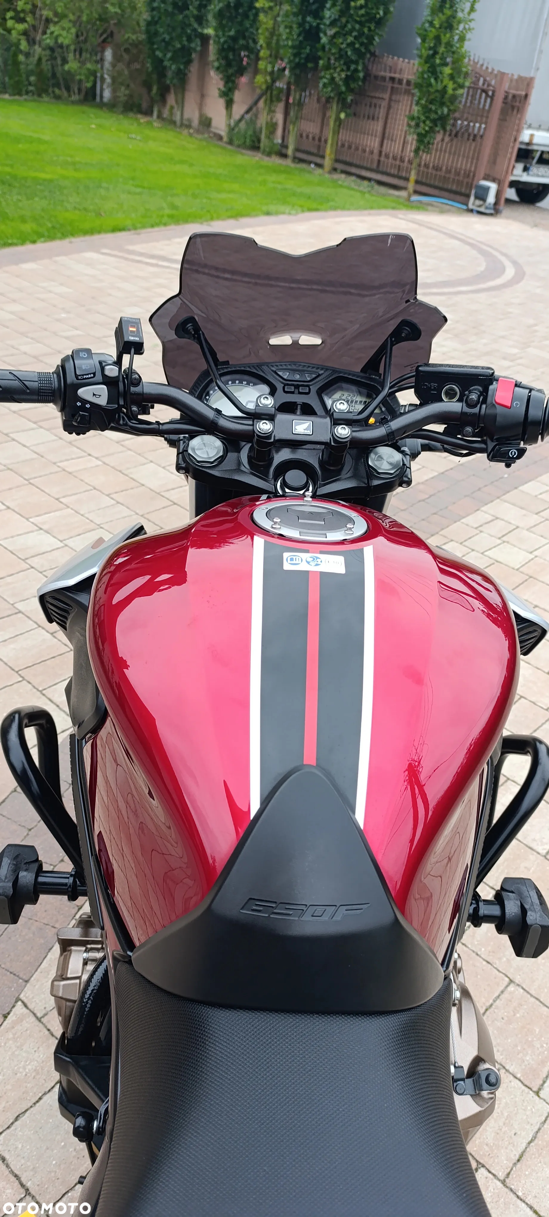 Honda CB - 11
