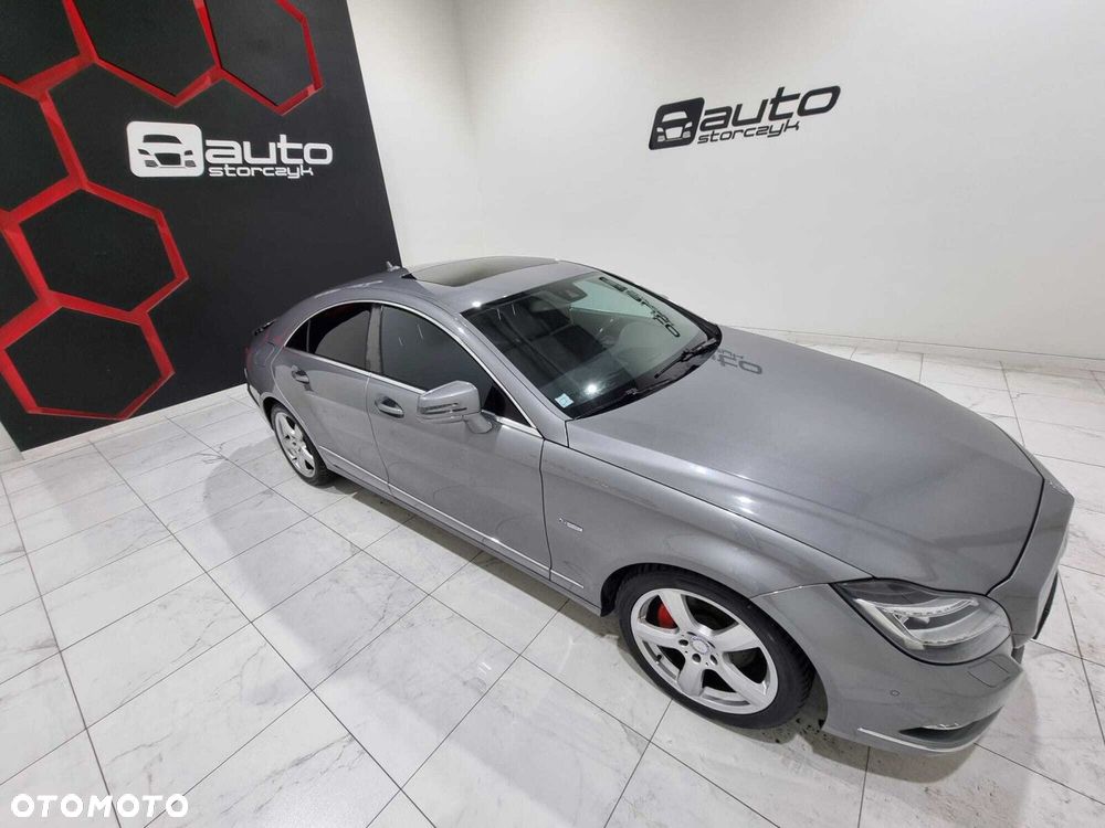 Mercedes-Benz CLS - 14