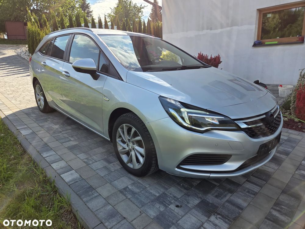 Opel Astra 1.6 D Start/Stop Innovation - 3