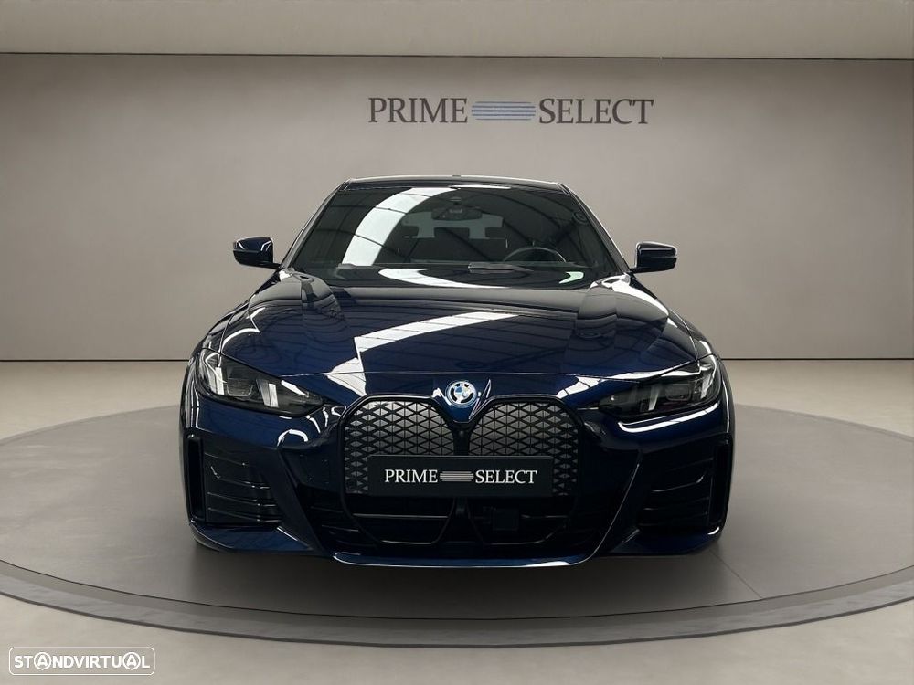 BMW i4 - 7